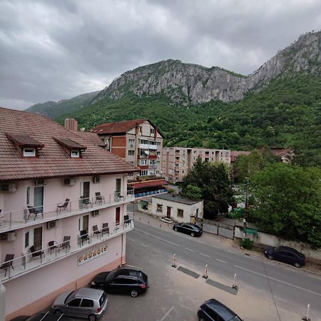 Pensiunea Paradis Băile Herculane Eksteriør bilde