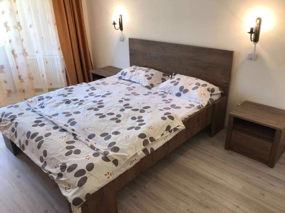 Pensiunea Paradis Băile Herculane Eksteriør bilde