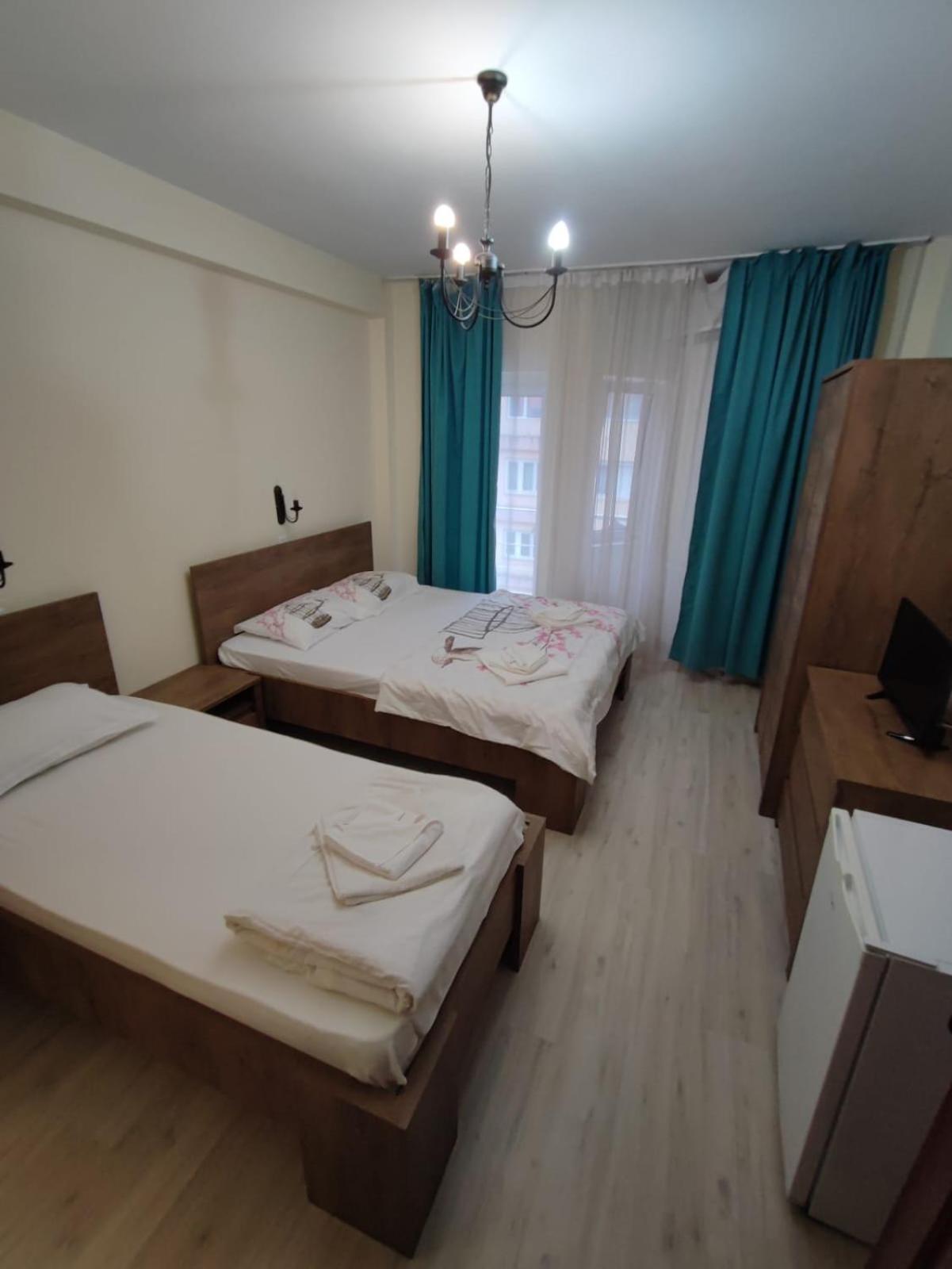 Pensiunea Paradis Băile Herculane Eksteriør bilde